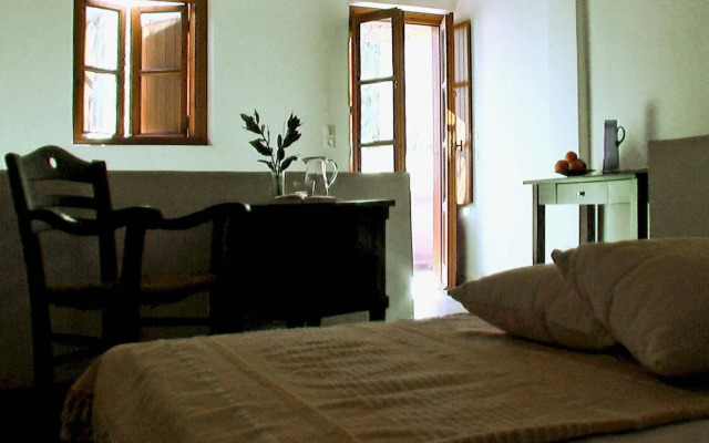 Ksa Sou Traditional Guesthouses