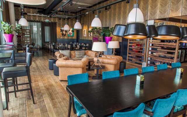DoubleTree by Hilton Hotel Amsterdam - NDSM Wharf
