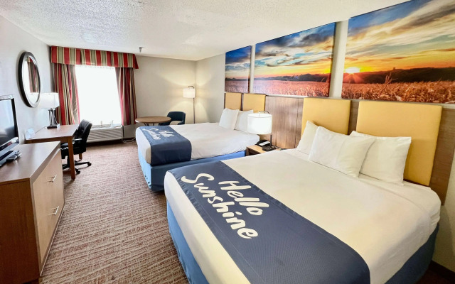 Days Inn by Wyndham Rayne/Crowley
