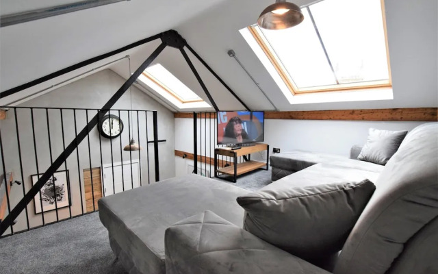 The Loft Your Apartment