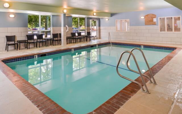 Holiday Inn Express & Suites Lacey – Olympia, an IHG Hotel