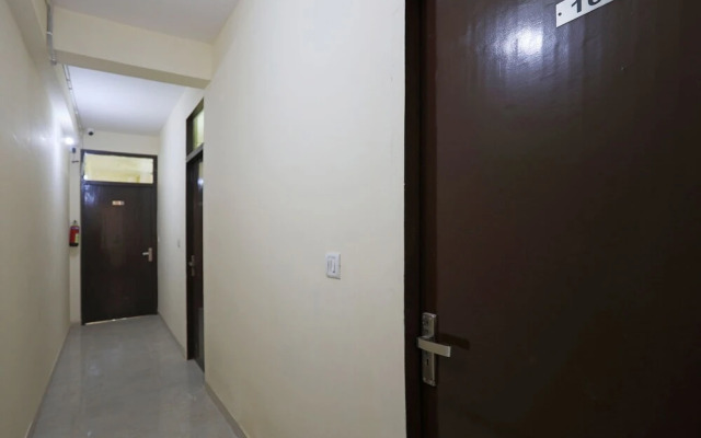 Hotel 2 Yaars by OYO Rooms