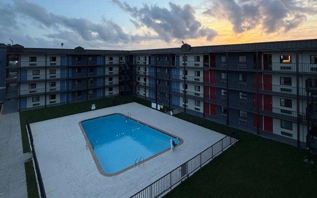 Days Inn by Wyndham Kenner/New Orleans Airport South