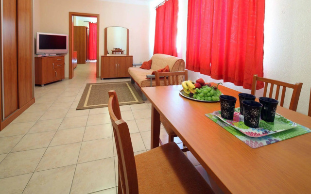 Apartments Vila Adrijana and Fitness Studio Wolf
