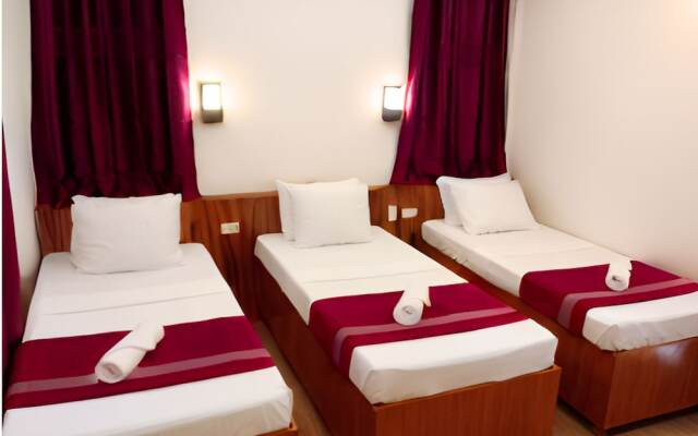 Dy Heritage Suites