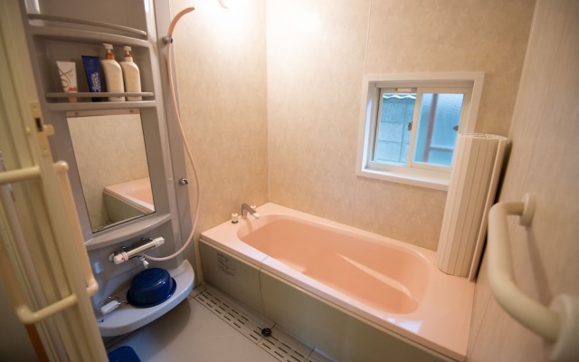 Guest House Wagaranchi Kai – Bathroom – Kumano