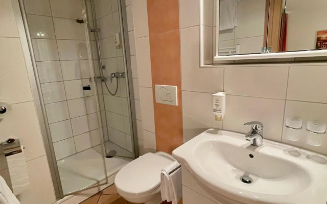 LILTON Hotel Zuffenhausen