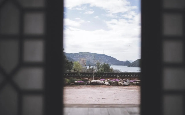 Peepul Hanok Stay