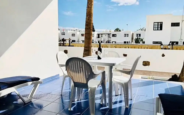 Apartment Bellisima 200m From the Ocean With Pool, Wifi & Sat-tv