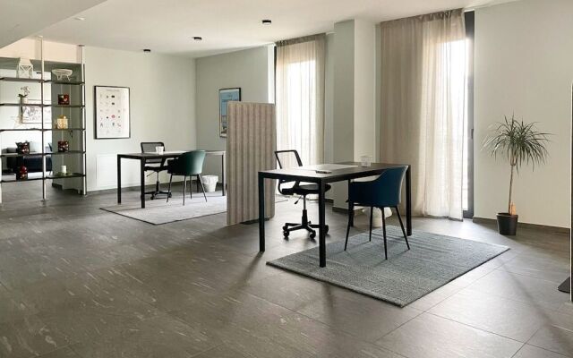 Icon H 205 Suite Micro-living
