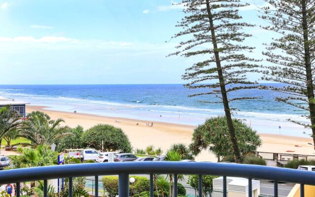 Coolum Baywatch Resort