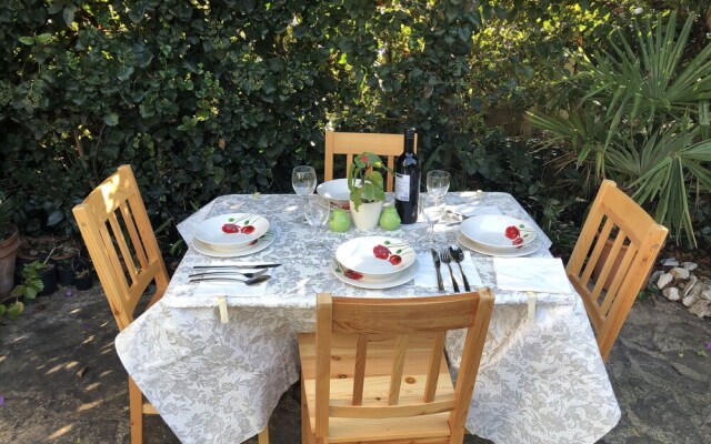 Beautiful Villa in Zadar, Pool, Garden Near Beach