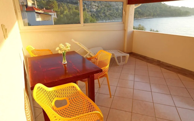 Seafront Apartments Anthony