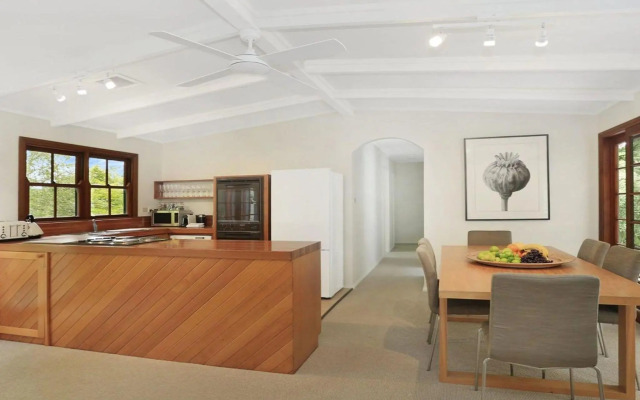 Que Sera - carefree stay near Gibraltar Resort