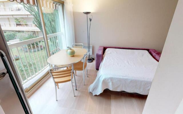 Studio Menton, 1 pièce, 3 personnes - FR-1-196-224