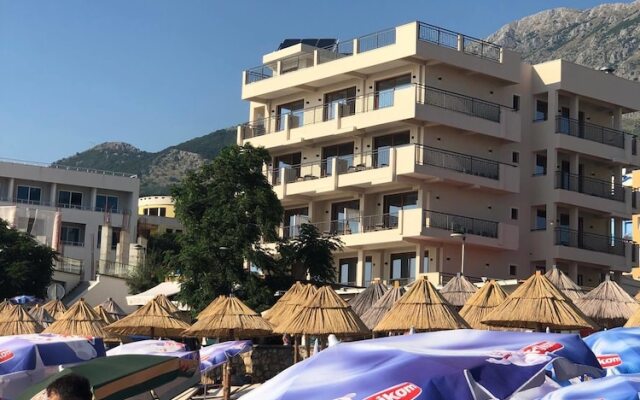 Sunset hotel & beach