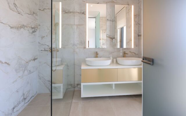 Luxury Villa del Sol