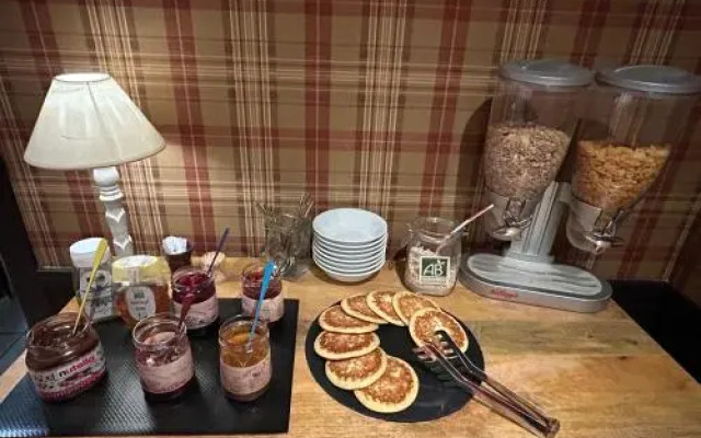 Hotel du Pot d'Etain