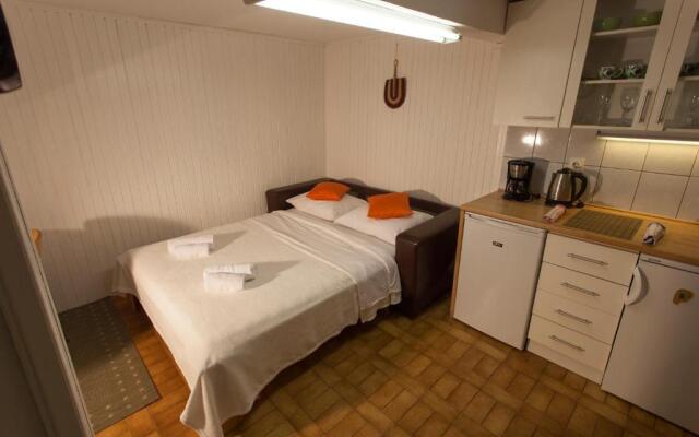 Studio Apartment Nihar