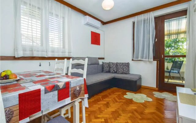 Apartment Antuna Mihanovica 2A/ V