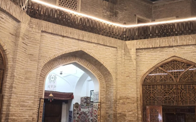 Mekhtar Ambar  Caravan sarai XIX