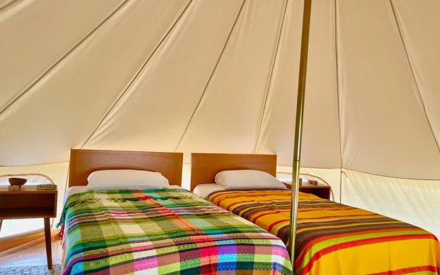 Glamping Bunga Lotus