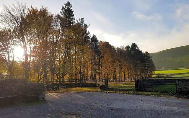 Dunscar Farm Bed & Breakfast