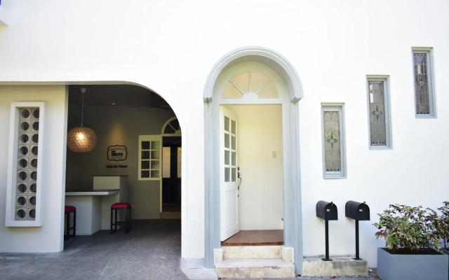 hotelImage