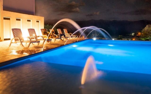 Santa Lucia Luxury