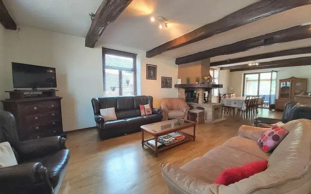 Pleasant Holiday Home in Herbeumont near Semois River