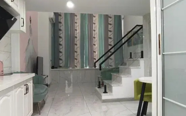 Changchun Lianju Loft Self-service Apartment