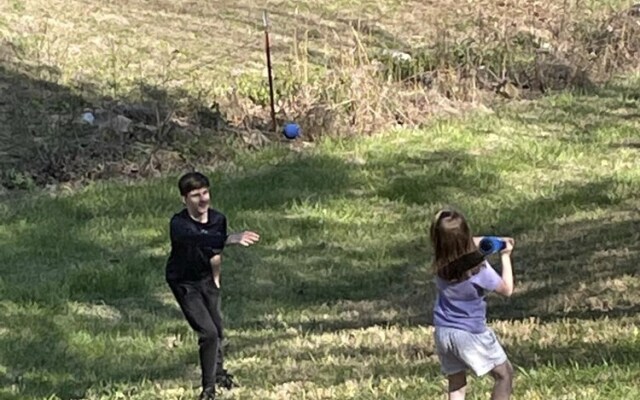 South Side Serenity 2 Bedroom Cabin by RedAwning