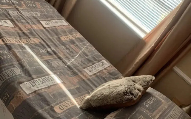 2 Bed Flat - Sleeps 3 - Parking - Wifi