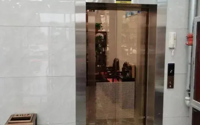 Chaka Shanshui Hotel