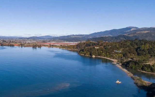 No. 3 - Kaiteriteri Holiday Home