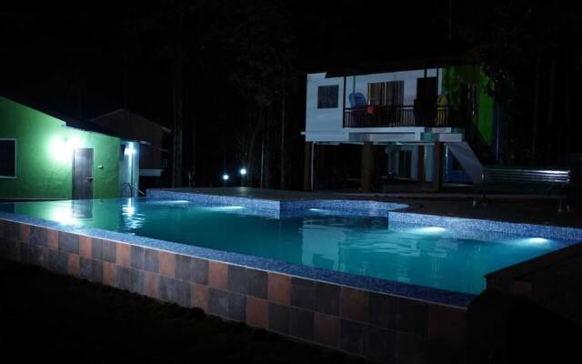 Misty Dam Resort