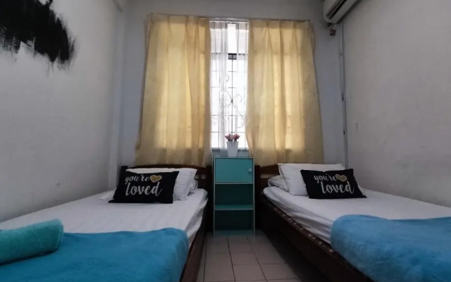 Yons' Homestay by Oyo Rooms