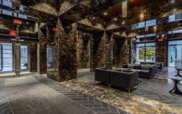 NGE Stays - Temperance St. Apartments