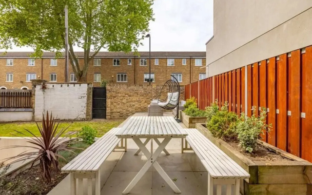 The Hackney Secret - Stylish 2bdr House With Garden, London