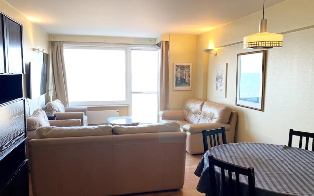 Apartment in Nieuwpoort With Sea Views