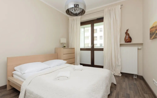 Apartament Giełdowa & Parking by Renters