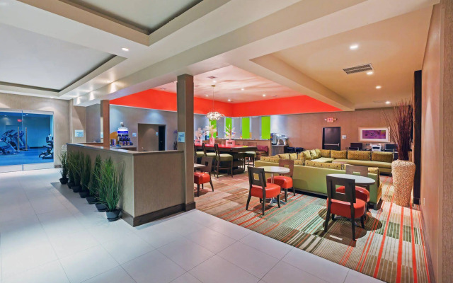 Holiday Inn Express Frisco Legacy Park Area by IHG