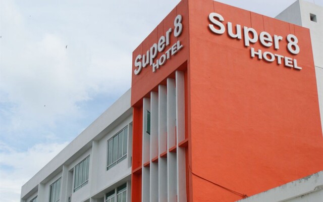 Super Eight Hotels Malaysia Sd