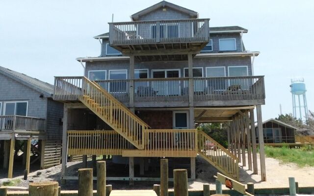 Salamander II 3 Bedrooms 2 Bathrooms Home