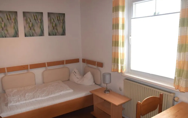 Lakeside Comfort in Fussen