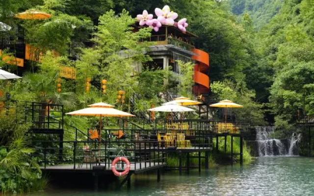 Tonglu Zhaojian Homestay