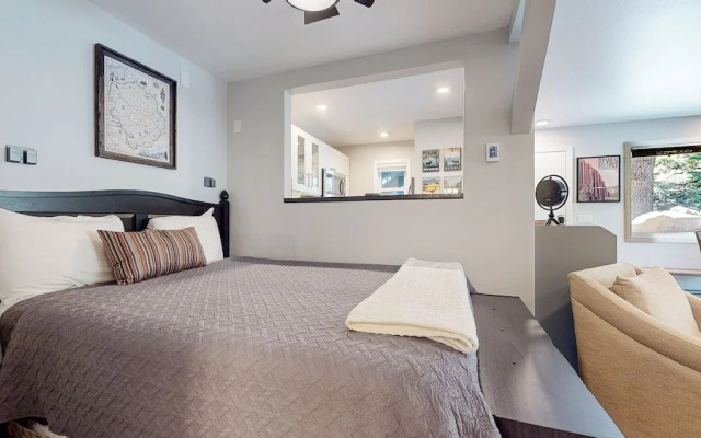 Hidden Valley #41 1 Bedroom Condo