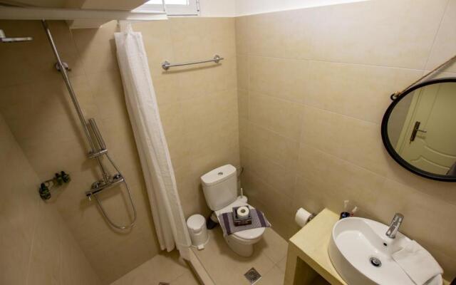 KyMa Studios and Suites