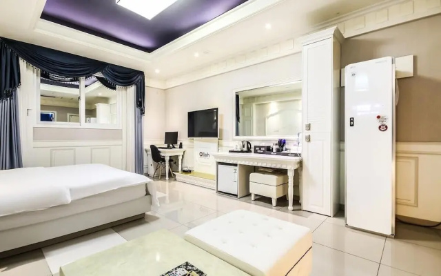 Olleh business Hotel