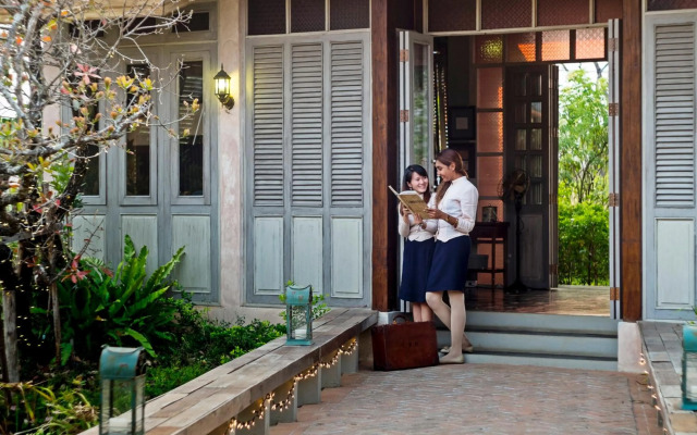 Reverie Siam Resort